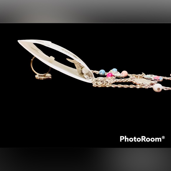 Claire’s NWT Unicorn Jewelry Set - Picture 5 of 9